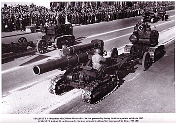 Tyagatshi - Sowjetische Vollketten-Artilleriezugmaschinen